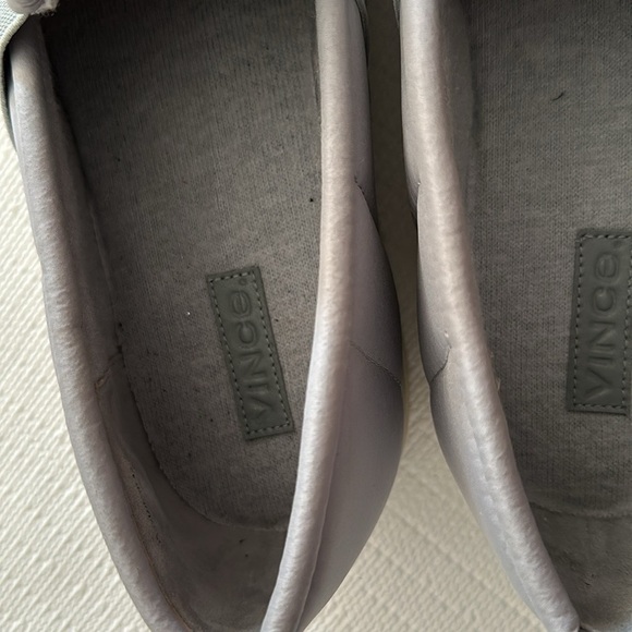 Vince Blair Quilted Women Polyester Slip On Casual Fashion Sneakers 12US-42EU - Picture 13 of 17